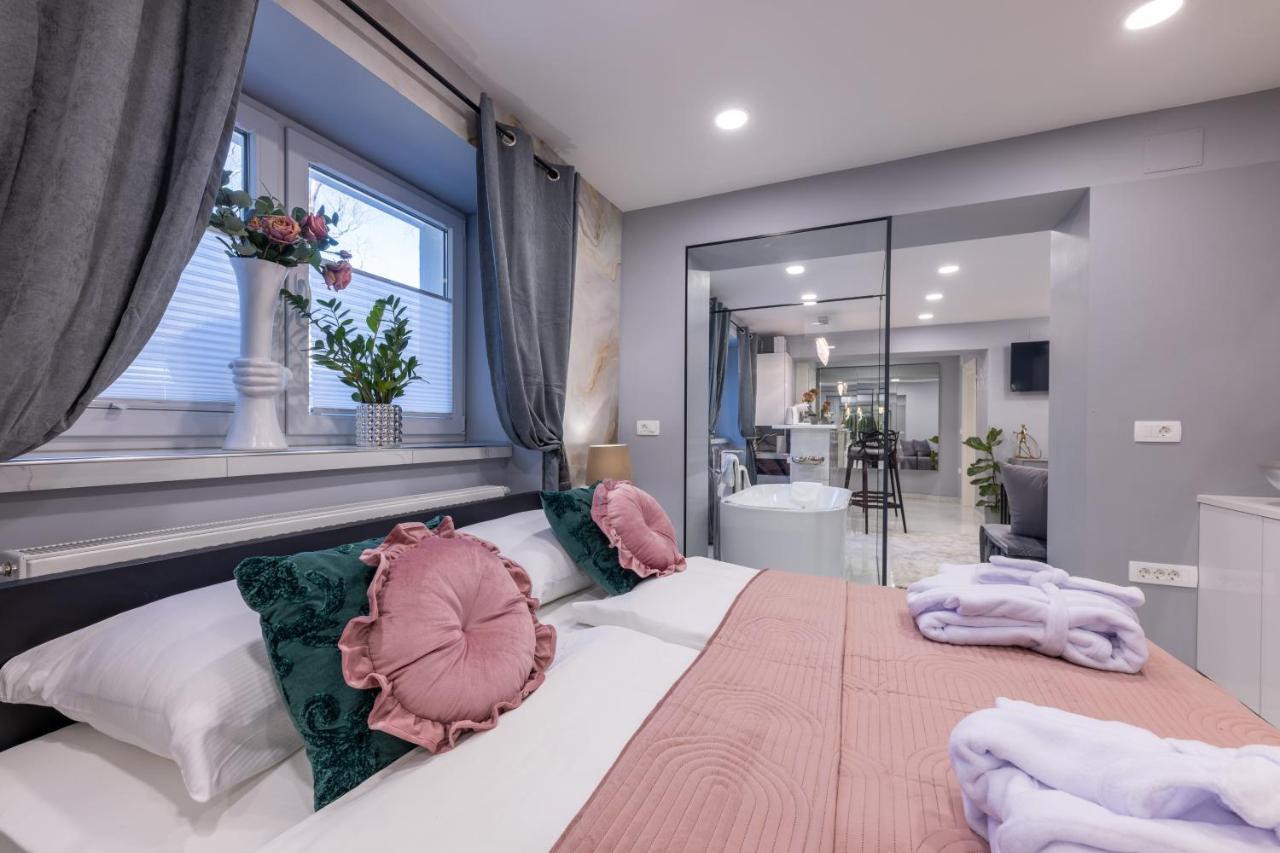 Mm Estetika Rooms Bled Eksteriør billede